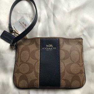 Coach Wristlet (BRAND NEW)